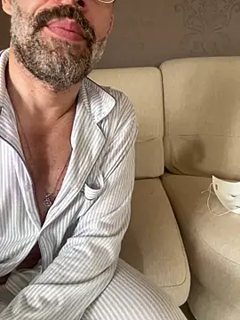 trombaio online show from February 2026 12:24:02 PM