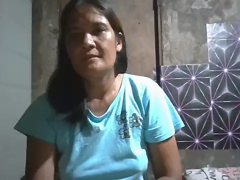 Snapshot of Wildhot_Mommy chatting on March 2026 01:50:01 PM Wildhot Mommy online show from March 2026 01:50:01 PM