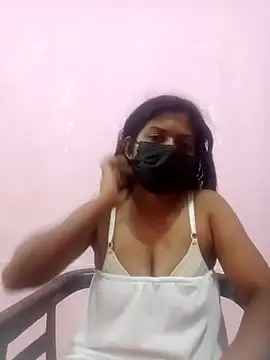 Malee S online show from May 2026 04:12:01 PM