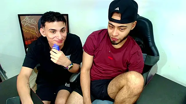 Xanderstone00 online show from March 2026 01:38:02 PM