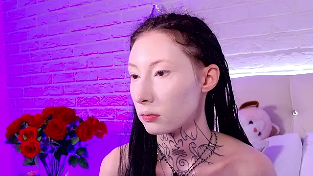 Snapshot of roxy_morrison_x chatting on June 2026 03:35:02 AM roxy morrison x online show from June 2026 03:35:02 AM