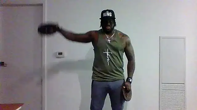 darkstallion7 online show from February 2026 12:37:02 AM