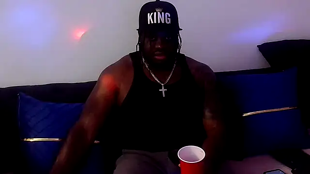 darkstallion7 online show from April 2026 05:32:01 AM