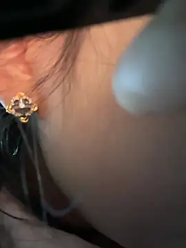 Snapshot of AYW-217 chatting on February 2026 11:04:01 AM AYW-217 online show from February 2026 11:04:01 AM