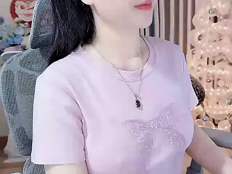 Agnelyn    online show from April 2026 02:58:01 PM