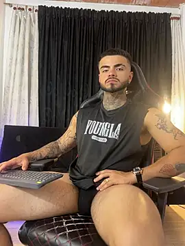 Benjii Carter1 online show from March 2026 03:54:01 AM