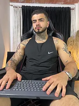 Benjii Carter1 online show from April 2026 02:03:02 AM