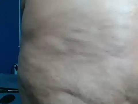 Snapshot of Sweet-Bella17 chatting on February 2026 12:49:01 AM Sweet-Bella17 online show from February 2026 12:49:01 AM