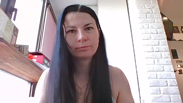 Clover Shine online show from March 2026 08:09:01 AM