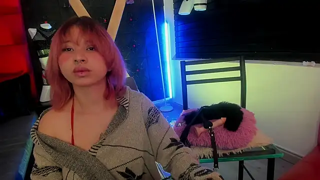 kitty gang  online show from February 2026 01:15:02 PM