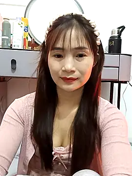 Snapshot of -Dumi- chatting on February 2026 05:22:01 AM -Dumi- online show from February 2026 05:22:01 AM