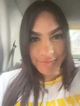 Snapshot of Kitty_Tits chatting on February 2026 01:18:01 PM Kitty Tits online show from February 2026 01:18:01 PM