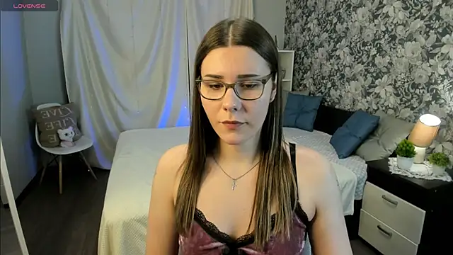 Coraline kitty online show from March 2026 06:08:01 AM