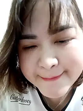 Kee-kimlee online show from March 2026 01:37:02 PM