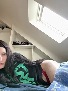 Mis-Elisa96 online show from March 2026 04:44:02 PM