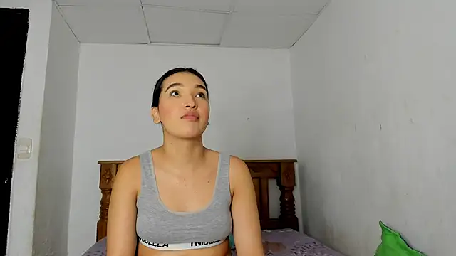 Scarlett rossii online show from March 2026 01:33:01 AM