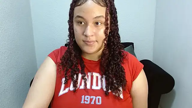 leilanewgirl online show from March 2026 12:45:02 PM