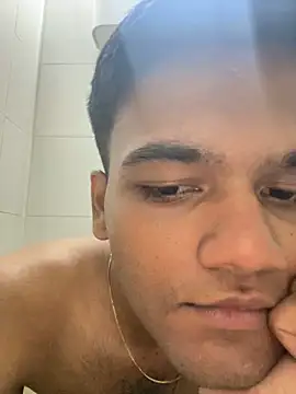 Dazzling dude online show from April 2026 06:36:02 PM