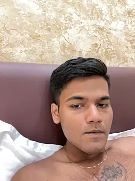 Dazzling dude online show from April 2026 08:55:01 PM