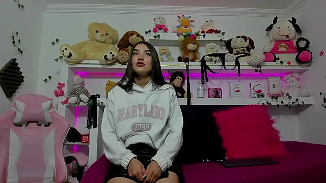 Mayli rose online show from March 2026 07:31:02 PM