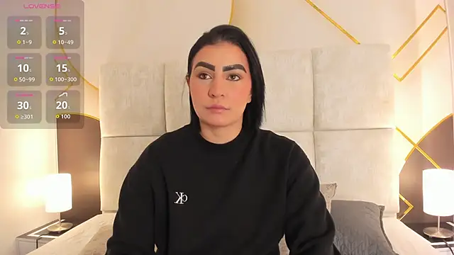 caroo giraldo   online show from April 2026 12:28:01 PM