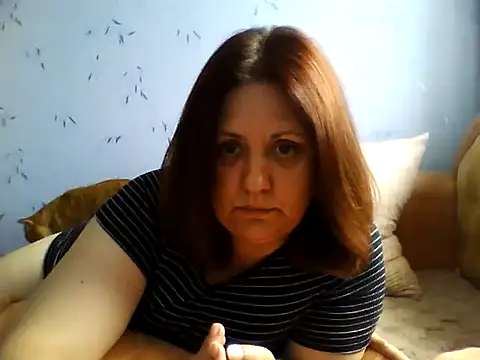 LockyCharm111 online show from July 2026 09:15:01 AM