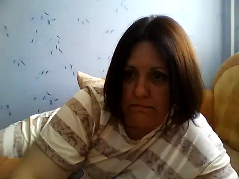 LockyCharm111 online show from July 2026 10:39:01 AM