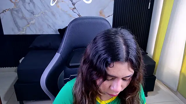 Sophie19   online show from February 2026 12:47:02 PM