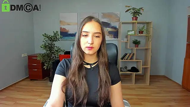 Effy Royse online show from March 2026 06:38:02 AM