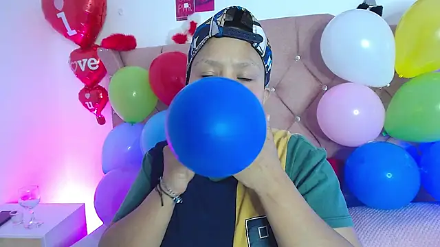 nat evans8 online show from March 2026 02:11:01 AM