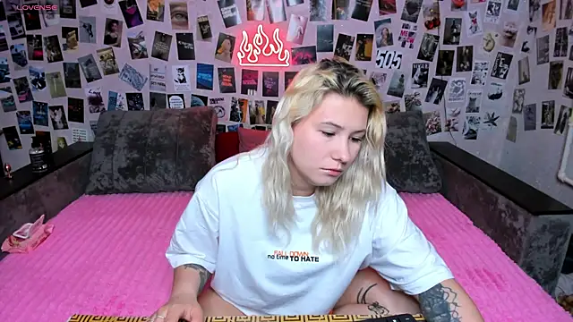 x Ulya1cutex online show from June 2026 07:04:02 PM