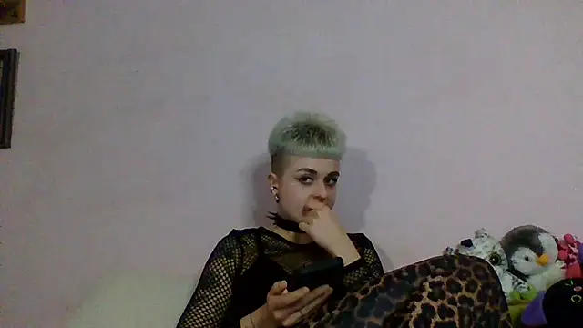 AlisaDear257 online show from April 2026 09:12:02 PM