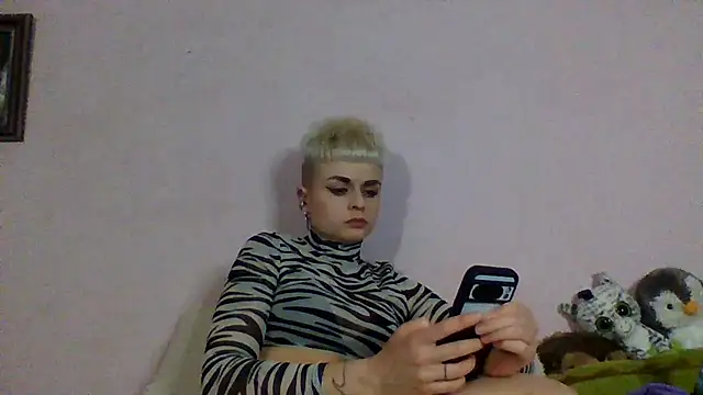 AlisaDear257 online show from April 2026 07:38:02 PM