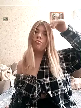 EvaTallor online show from February 2026 07:17:01 AM