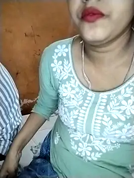 Nency Love143 online show from May 2026 05:19:01 PM