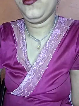 Nency Love143 online show from June 2026 06:07:01 PM