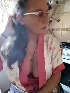 Nanybeach online show from February 2026 08:16:01 PM