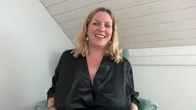 Busenwunder1280 online show from April 2026 01:54:02 PM