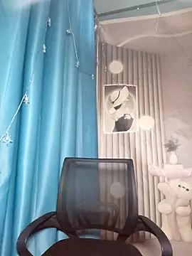 Girl-crazy1 online show from April 2026 06:19:01 AM