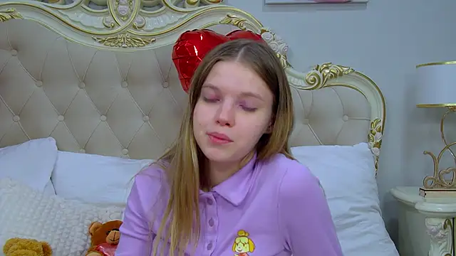 HallyBradley online show from March 2026 11:16:02 AM