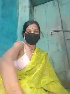 Snapshot of Desi_Couple_P chatting on June 2026 11:51:02 PM Desi Couple P online show from June 2026 11:51:02 PM