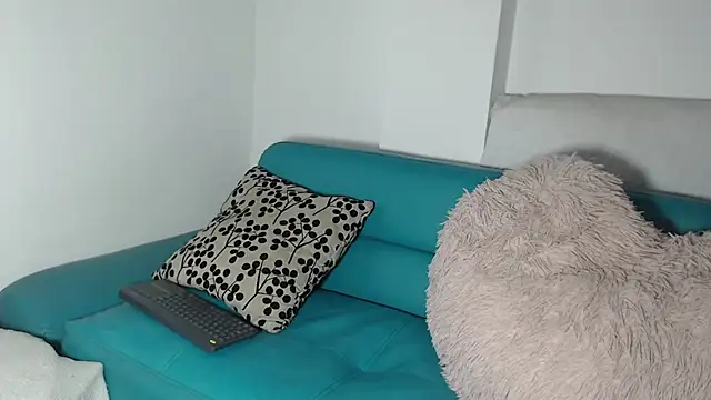 mailyn gold online show from March 2026 12:02:02 PM