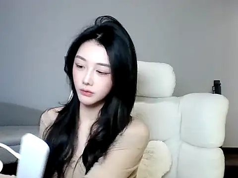 MedeLineayr online show from March 2026 03:14:01 PM