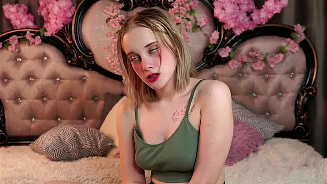 KirstinMcgeady online show from March 2026 12:13:01 PM