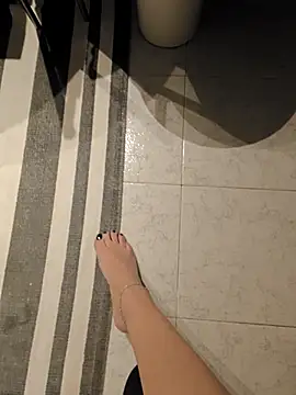 Ginevra01 online show from February 2026 12:06:01 AM