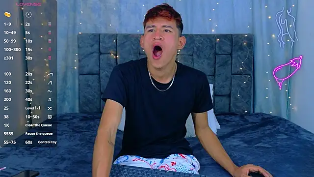 NicolasTorrez online show from April 2026 09:37:01 PM