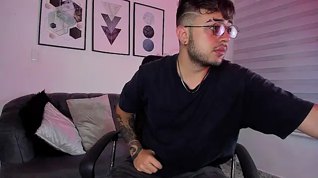 ethan grace online show from February 2026 12:17:02 PM