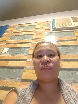 squirtshantal online show from October 2025 03:01:02 PM