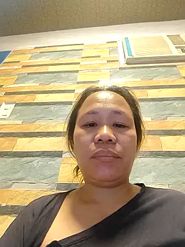 squirtshantal online show from April 2026 07:57:01 AM