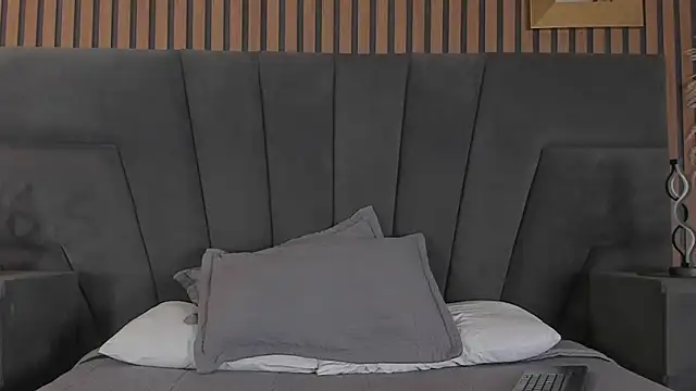 MarcoAndAllice online show from April 2026 04:01:01 AM